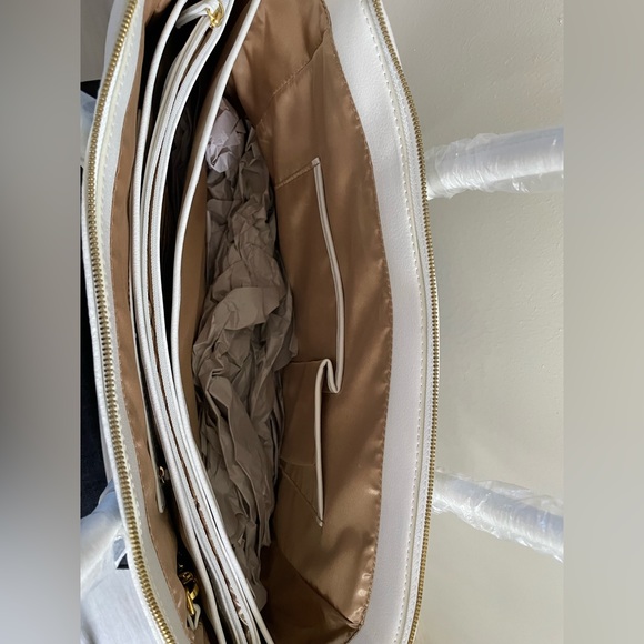 Joy & Iman Best Friend City Satchel Tote Authentic Genuine Pebbled Leather-NWOT - Picture 6 of 6